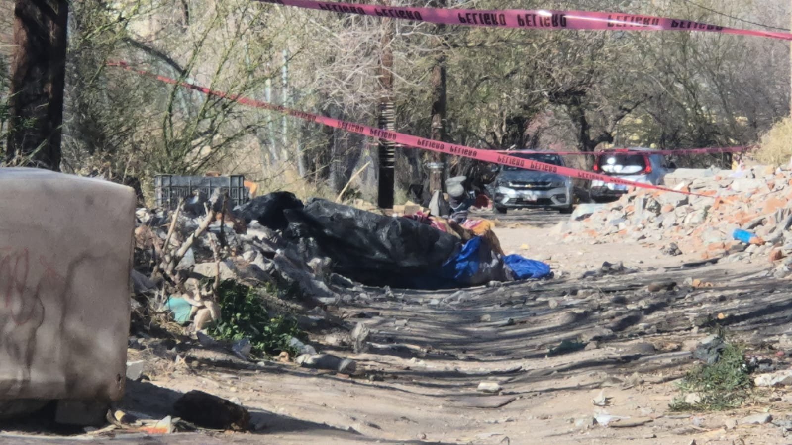 6ce7bbdf-6570-40c0-a1ac-0a7cc183e3aa