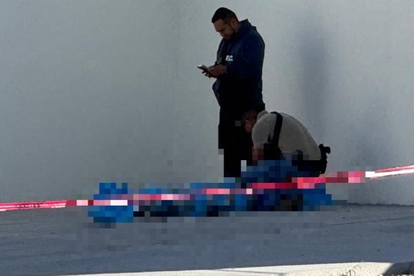 06eaa6be-8052-465c-ae53-5013f163a12f