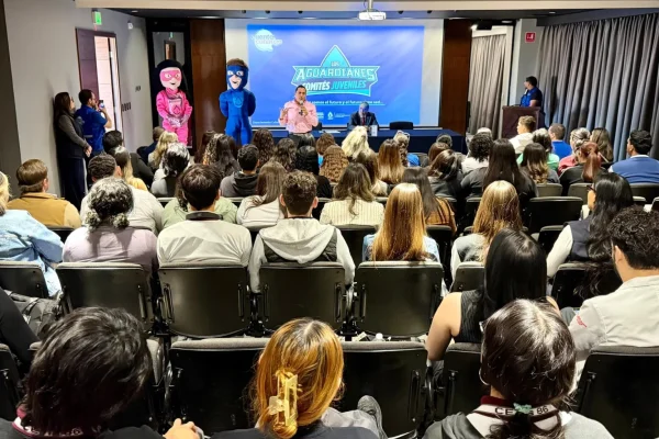 14fc32fc-72a6-43c5-9e57-97f049f3af46