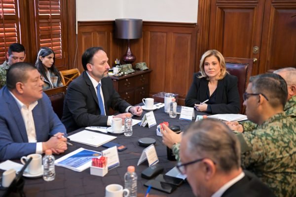 230226-CUU-MESADESEGURIDAD-01-scaled-1