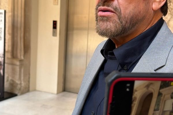 4bbc3f2c-8fb5-49d1-8c0f-07b4c2b57581