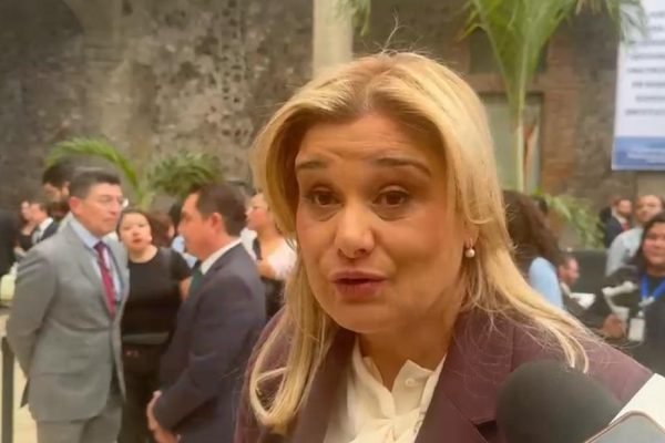 5005d645-00ba-4788-8383-26fe9040c1a3