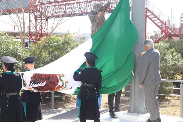 8eae4a93-be12-4367-882f-2d47512c35ba