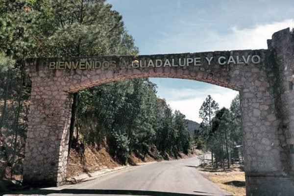 Entrada_a_Guadalupe_y_Calvo_Chihuahua