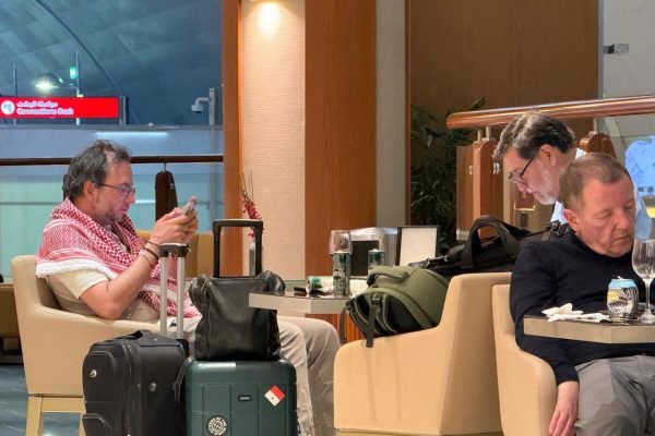 G4i8HBEa8AMM_lN G4i8HBEa8AMM_lN