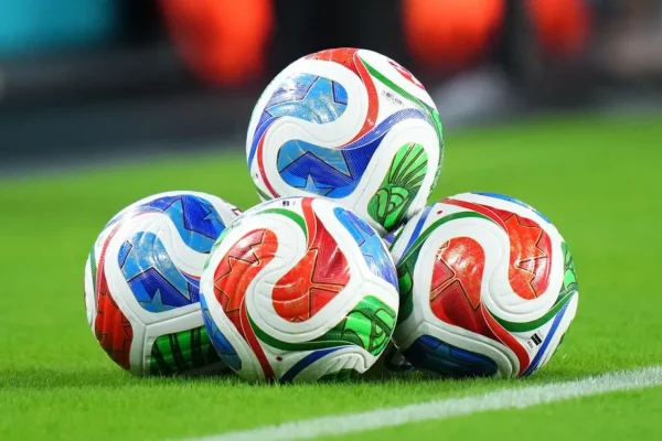 afp__20251010__2240337821__v1__highres__argentinavvenezuelainternationalfriendly_1_version1762001092471.jpg_914869537