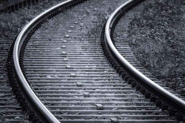 analogicus-railway-tracks-3703349