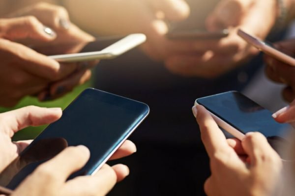 celulares-inteligentes-smartphones-730x524-1