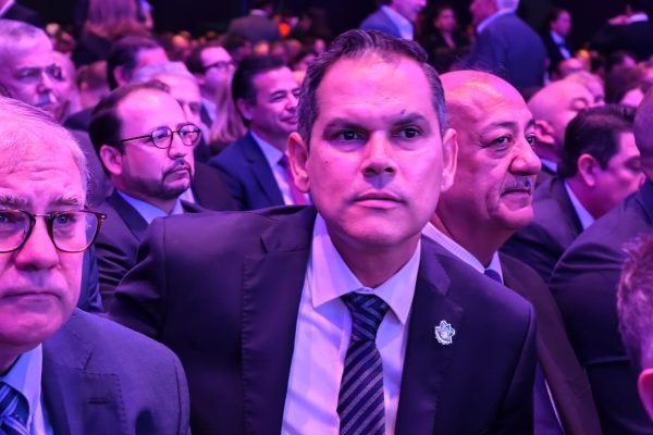 cff12e17-7869-4971-babd-a8078d0f881a