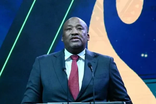 gayton-mckenzie-sudafrica