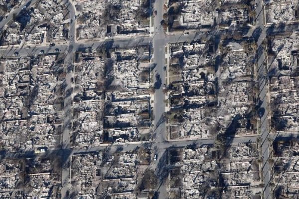 incendios-los-angeles-afp-2_2-focus-0-0-696-464