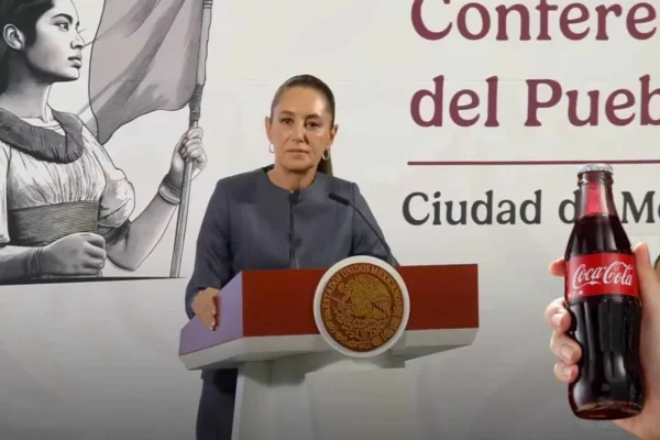 la-coca-cola-hace-mucho-dano-sheinbaum-niega-acuerdos-con-la-industria-chatarra-en-escuelas-72ea9802-focus-0-0-1479-828