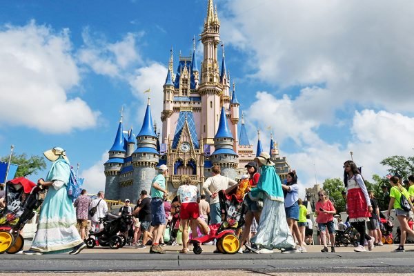 US-NEWS-DISNEYWORLD-RESORT-DEATHS-OS Guests walk past Cinderella Castle at the Magic Kingdom in Walt Disney World on April 2, 2025, in Lake Buena Vista, Florida. (Joe Burbank/Orlando Sentinel/Tribune News Service via Getty Images)