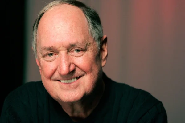 murio-a-los-86-anos-neil-sedaka-el-legendario-cantautor-detras-de-love-will-keep-us-together_fd7a9c7e-a86e-4b36-ac6e-badc2b1e7aa7_medialjnimgndimagefullsize-1