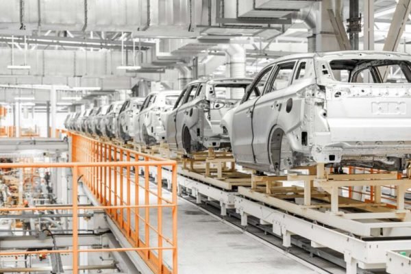 plataforma-de-produccion-de-vehiculos-electricos-828x548-1